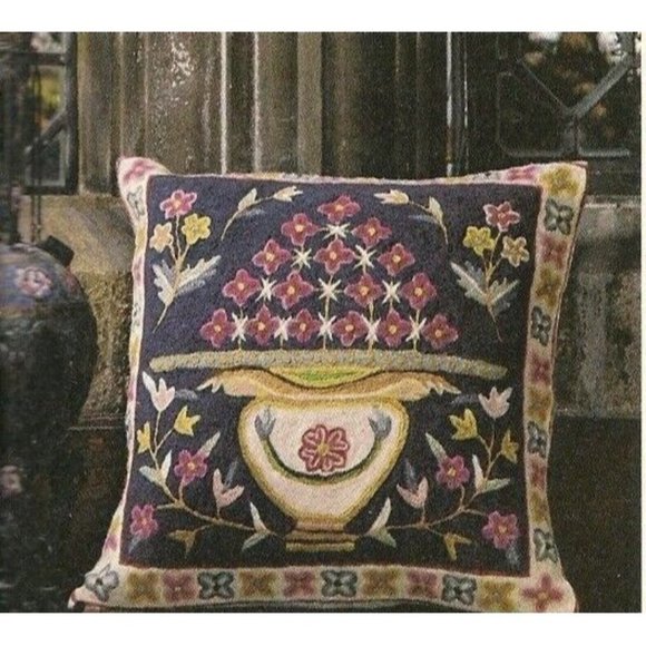 Better Homes and Gardens Embroidery 1978, Hardcover - Picture 9 of 11